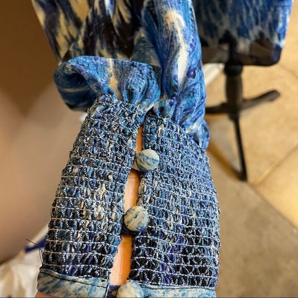 Crystal and violet off the shoulder top - Picture 4 of 10